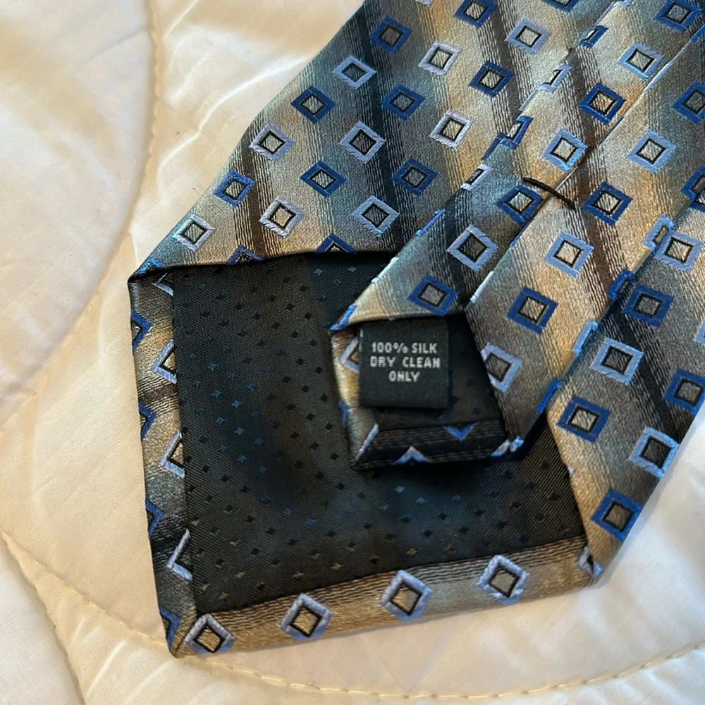Pierre Cardin 100% Silk Tie